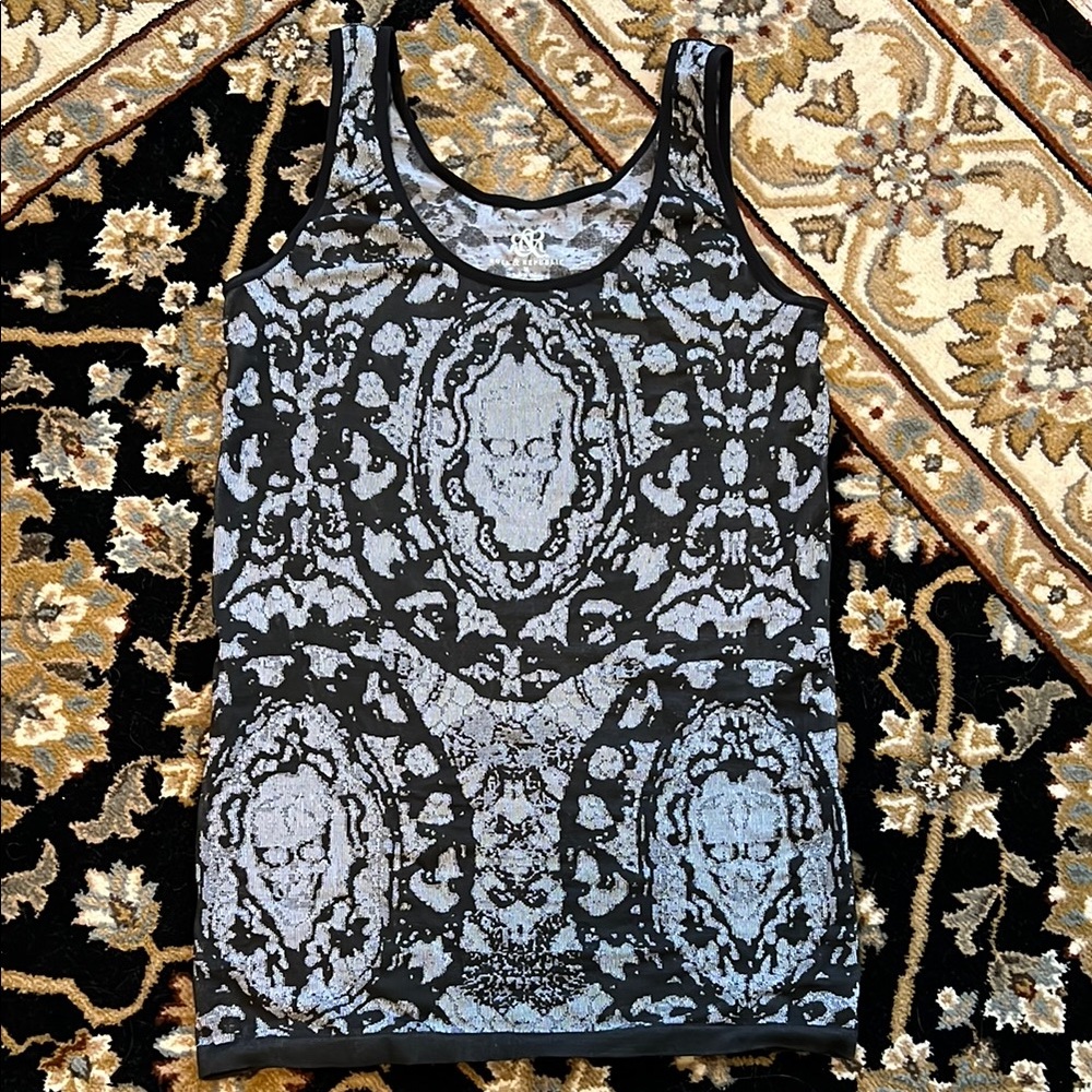 Black and Gray skull Patterned Women's Tank Top